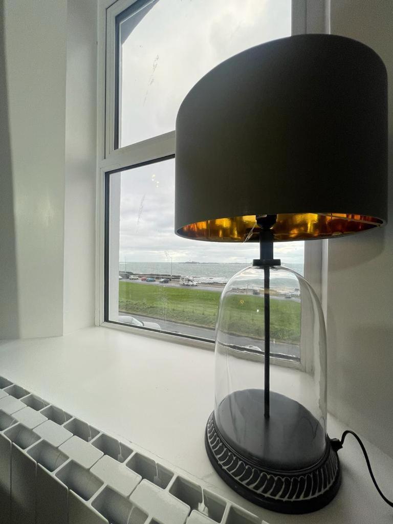 No 6 Sea Whisper Apartment Portrush Room photo