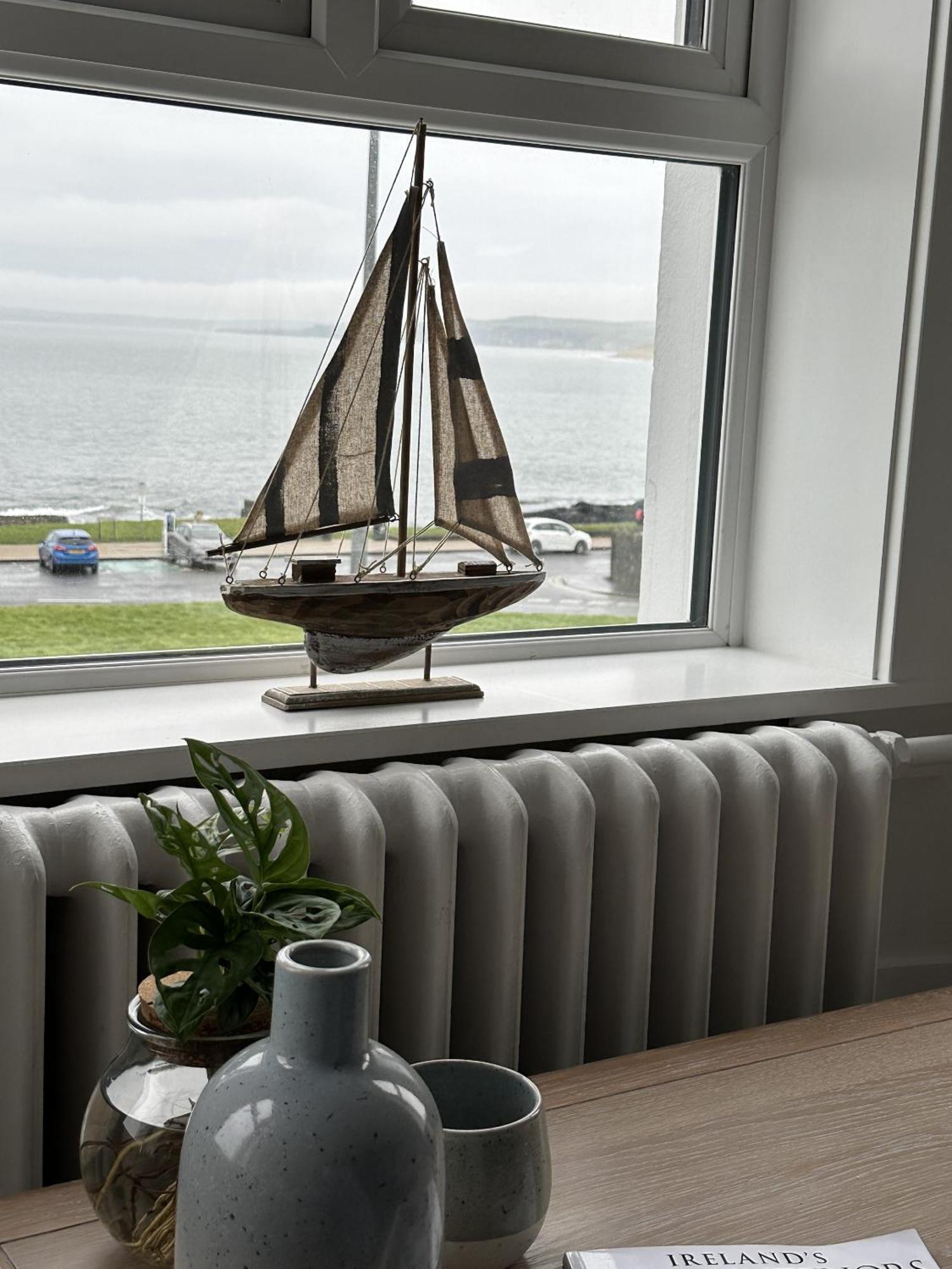 No 6 Lansdowne Apartment Portrush Exterior photo