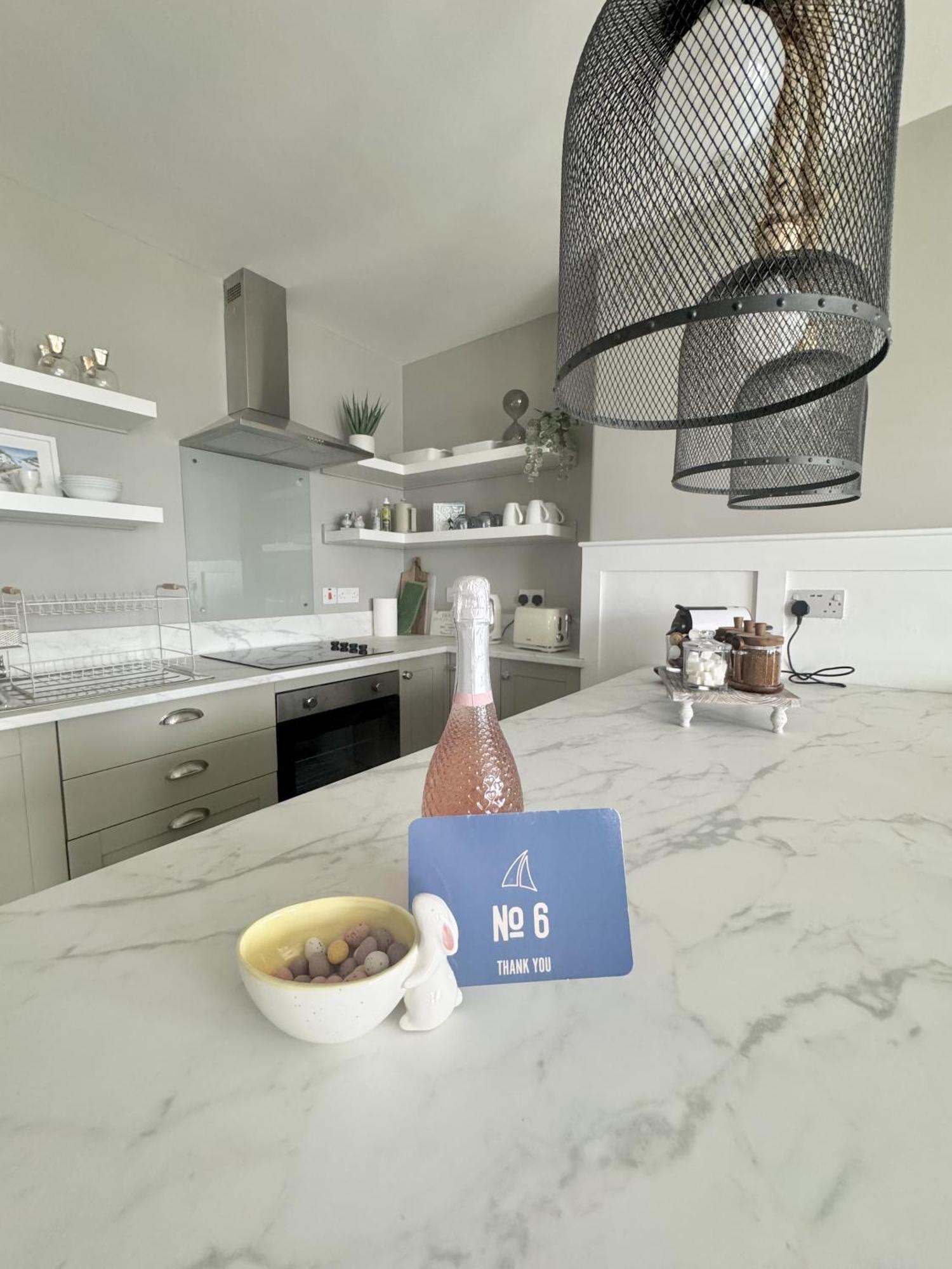 No 6 Lansdowne Apartment Portrush Room photo