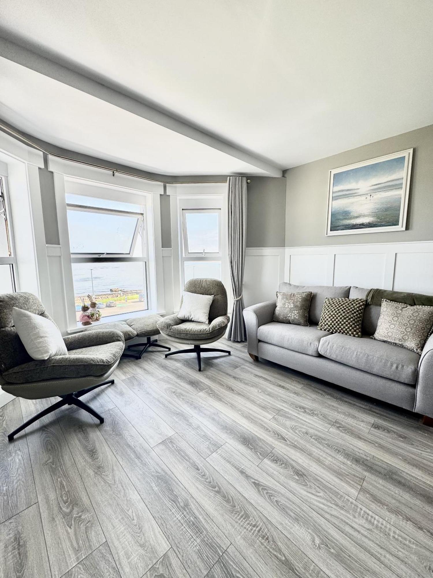 No 6 Lansdowne Apartment Portrush Room photo